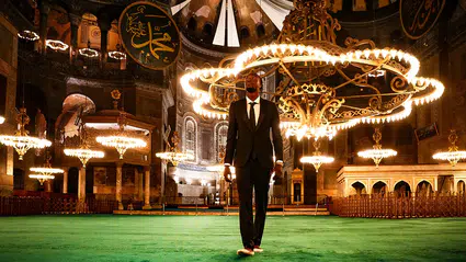 Beşiktaş'ın yeni yıldız golcüsü Tammy Abraham'dan Ayasofya Camii ziyareti