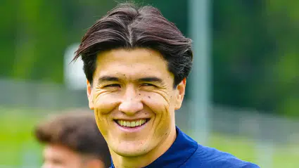 Eldor Shomurodov Başakşehir’le ilk antrenmanına çıktı