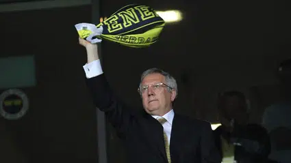 Aziz Yıldırım 208 numaralı locasını teslim aldı, Feyenoord maçını buradan izleyecek