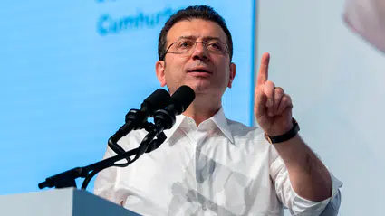 Sahte diploma skandalına ilişkin İmamoğlu'ndan iğneleyici sözler: Yargı, halkın seçtiği başkanın hakkını engellemekle meşgulken, sahtecilik almış başını gitmiş