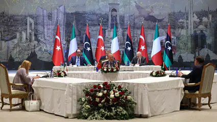 Erdoğan, Meloni ve Dibeybe ile İstanbul'da görüştü