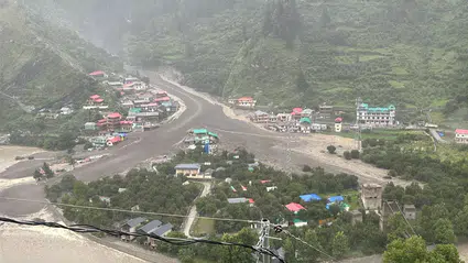 Hindistan’da sel felaketi: Uttarakhand'da 100’den fazla kişi kayıp