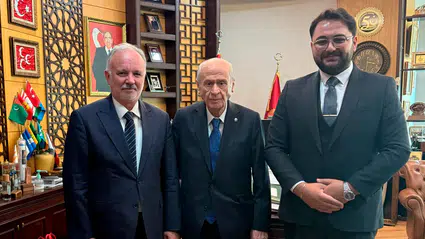 Eski HDP'li Ayhan Bilgen, Bahçeli'ye 'teşekkür' ziyaretinde bulundu
