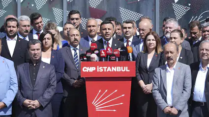 CHP’nin 81 il başkanı İstanbul’da kayyum kararına karşı toplandı