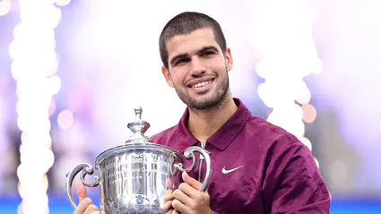 Carlos Alcaraz, ABD Açık’ta Jannik Sinner’i 3-1 yenerek 6. grand slam şampiyonluğunu kazandı