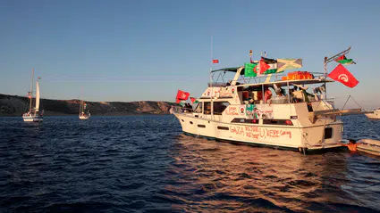 Türk Deniz Kuvvetleri'nden Gazze'ye giden Sumud Filosu'na insani destek