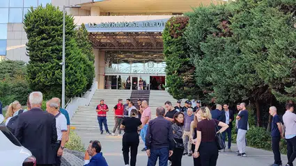 Bayrampaşa Belediyesi'ne yolsuzluk operasyonu: Başkan Hasan Mutlu gözaltında