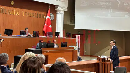 Ekrem İmamoğlu’nun “diploma” davası ertelendi
