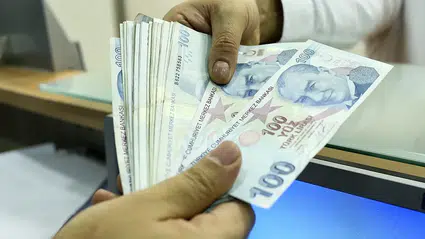 Asgari ücret açlık sınırının altında ezildi: Fark 5 bin lirayı geçti!