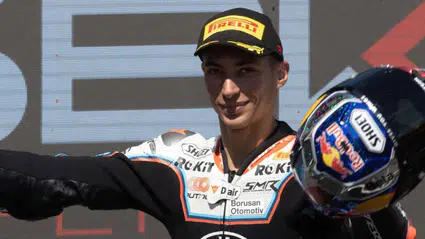 Toprak Razgatlıoğlu Fransa’da “2’de 2” yaptı: Şampiyonluk yarışında farkı açtı