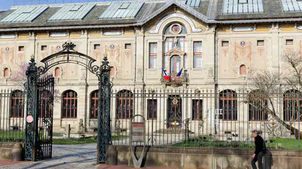 Fransa'da bir ulusal müzeden 9,5 milyon Euro değerinde tarihi eser çalındı!