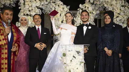 Fahrettin Altun'un oğlu Beykoz’da düzenlenen törenle evlendi