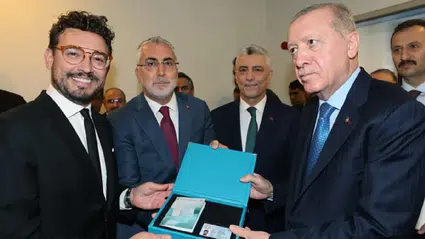 Cumhurbaşkanı Erdoğan’dan İtalyan şef Danilo Zanna’ya “Turkuaz Kart”
