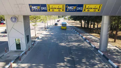 Üniversitede araç girişlerinde ücret alınacak: HGS geliyor