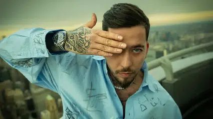 DJ Mahmut Orhan’dan depremzede çocuklar için anlamlı bağış