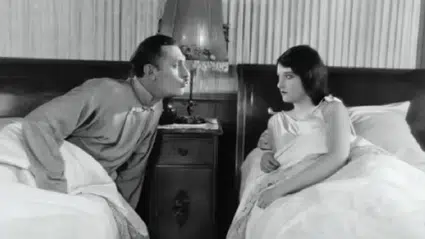 Avrupa sinemasında ilginç detay: Evli çiftler neden ayrı yatakta uyuyor?