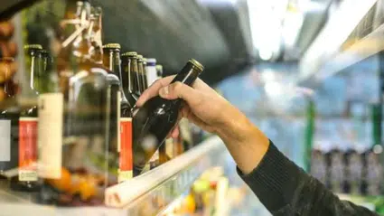 Varşova genelinde gece alkol satışı yasaklanıyor