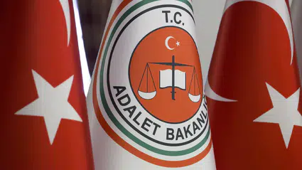 Adalet Bakanlığı'nda üst düzey değişim: 10 kritik isim görevden alındı, yeni atamalar açıklandı