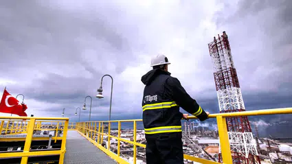 Koç Holding’den Tüpraş’ta 9,3 milyar liralık dev hisse satışı