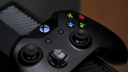 Kırılamaz denilen Xbox One sonunda hacklendi