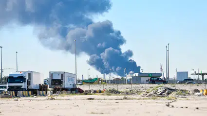 Kuveyt'te stratejik noktalara İHA saldırısı: Bakanlık binası ve enerji tesisleri vuruldu