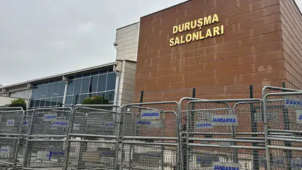 İBB davasında 15 sanık hakkında tahliye kararı verildi