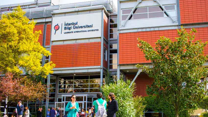 Resmî Gazete’de yayımlandı: İstanbul Bilgi Üniversitesi’nin faaliyet izni kaldırıldı
