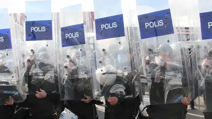 CHP kurultay kararı sonrası İstanbul ve Ankara Emniyeti’nde izinler iptal edildi