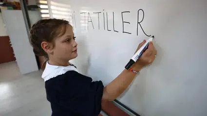 8 milyon öğrenci karne aldı: Okullarda yaz tatili başladı
