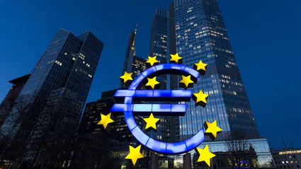 Avrupa Merkez Bankası 33 ay sonra faiz artırdı