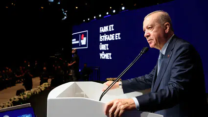 Türkiye'nin yapay zeka yol haritası netleşti: Beş milyon vatandaşa eğitim verilecek