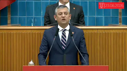 Özgür Özel'den sert çıkış: "Saray darbesiyle parti fiilen kapanmıştır"