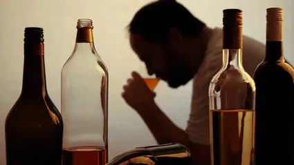 TBMM’de kabul edildi: Alkol reklam ve satış yasakları genişletildi, yeni düzenleme yasalaştı
