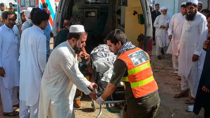 Pakistan'da çifte bombalı saldırı: Bannu bölgesindeki ardışık patlamalarda yedi kişi hayatını kaybetti