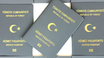 Avrupa Parlamentosu’ndan gri pasaport uyarısı: Schengen’de vizesiz seyahat hakkı tehlikede