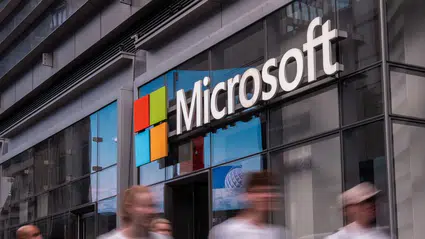 Microsoft 4 bin 800 çalışanını işten çıkaracağını duyurdu