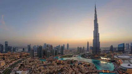 Savaşın vurduğu Dubai turizmi için yeni kampanya: Turist getirene 820 dolar ödül
