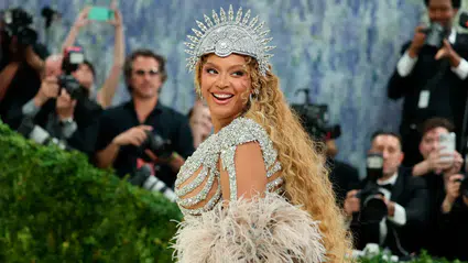 Beyonce'tan hayranlarını şaşırtan sürpriz: 19 yıldır sakladığı şarkıyı aniden yayınladı