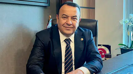 Ankara Milletvekili Adnan Beker CHP’den istifa etti: Yoluma bağımsız olarak devam edeceğim