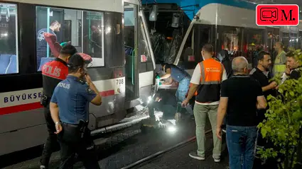 İstanbul'da iki tramvay kafa kafaya çarpıştı: 11 yaralı hastaneye kaldırıldı