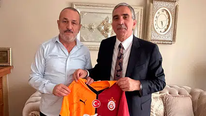 "Sayın Öcalan'a özgürlük" demişti: Ev hapsindeki ultrAslan lideri Sebahattin Şirin'e MHP'den dikkat çeken ziyaret