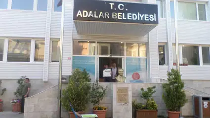 Adalar Belediyesi meclis üyeleri ve parti dağılımı