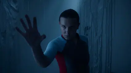 Stranger Things finali Netflix’i kilitledi: 10 yıllık efsane duygusal bir veda ile sona erdi