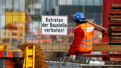 Almanya'da, çalışanların sürekli izin aldığı ve yeterince çalışmadıkları tartışılıyor!