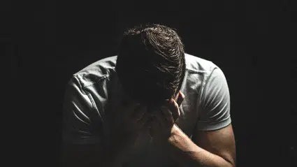 Dopamin tuzağı: Neden asla tatmin olmuyoruz, neden hep “daha fazlasını” istiyoruz?