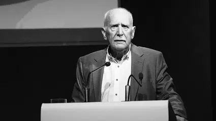 Yunan basını yasta: Yunan televizyonunun efsane ismi Yorgo Papadakis hayatını kaybetti