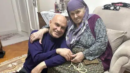 Turhan Çömez'in acı günü: Annesi hayatını kaybetti