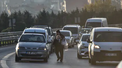 Seyyar satıcılara çağrı: Kağıt helvayı bırakın, Americano satın