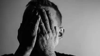 Neden aynı hatayı tekrar tekrar yapıyoruz? Bilim insanları beynin “takıldığı” noktayı buldu