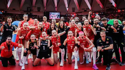 Filenin Sultanları ve Filenin Efeleri’nin 2026 VNL takvimi açıklandı